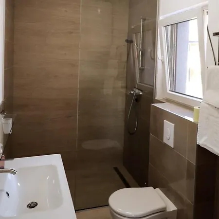 Apartment - Dani 2
